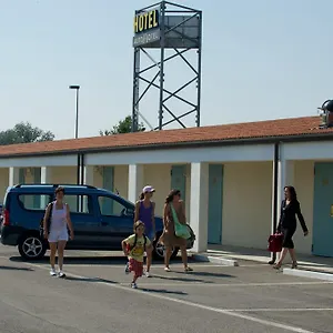 Autohotel Равенна