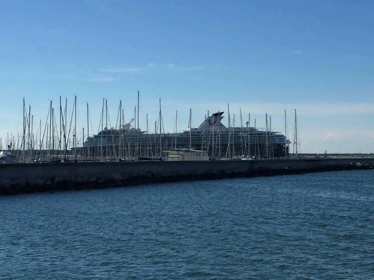 Lido Adriano Beach Apartment Ravenna